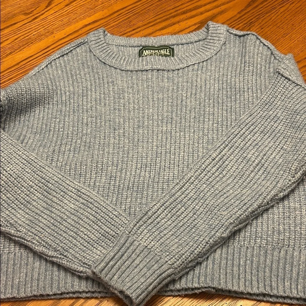 American Eagle Outfitters Women's Light Gray Crew Neck Sweater